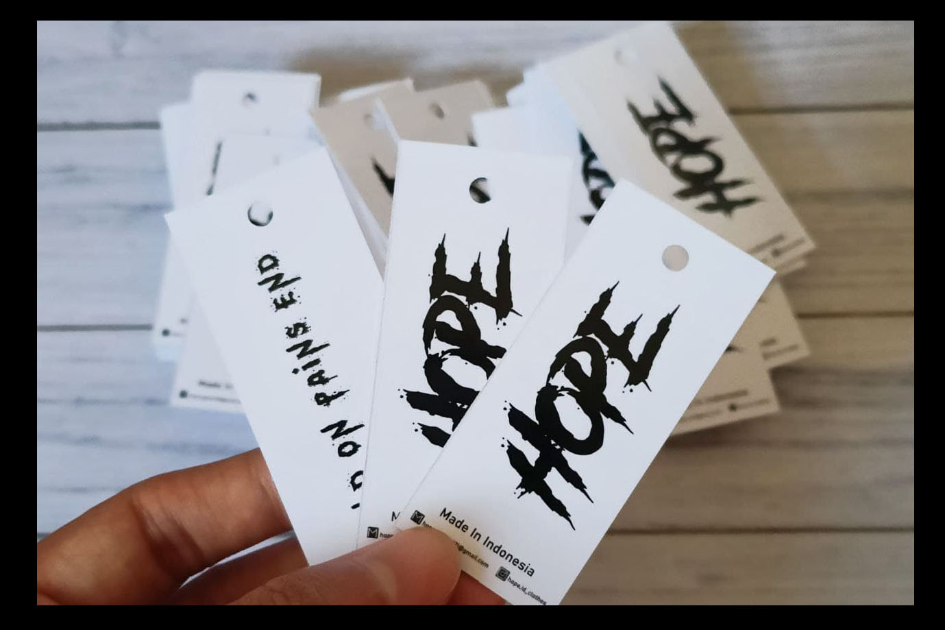 Label Kaos Hope